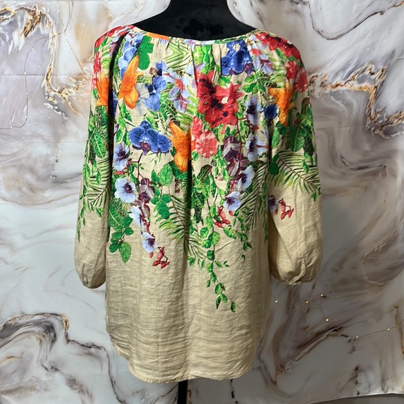 Chicos Linen Tan Tropical Floral 3/4 Length Shirt Size 1P - Picture 5 of 12